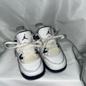 Kids White and Midnight Navy Jordan 4 Sneakers 8c
